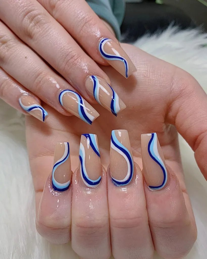 Squiggle nails design ideas 6 Squiggle nails design ideas 6