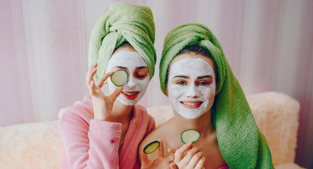 Read more about the article Glowing Skin 12 Best Face Masks in India